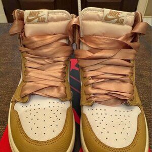 Women's Jordan 1 Retro Hi OG